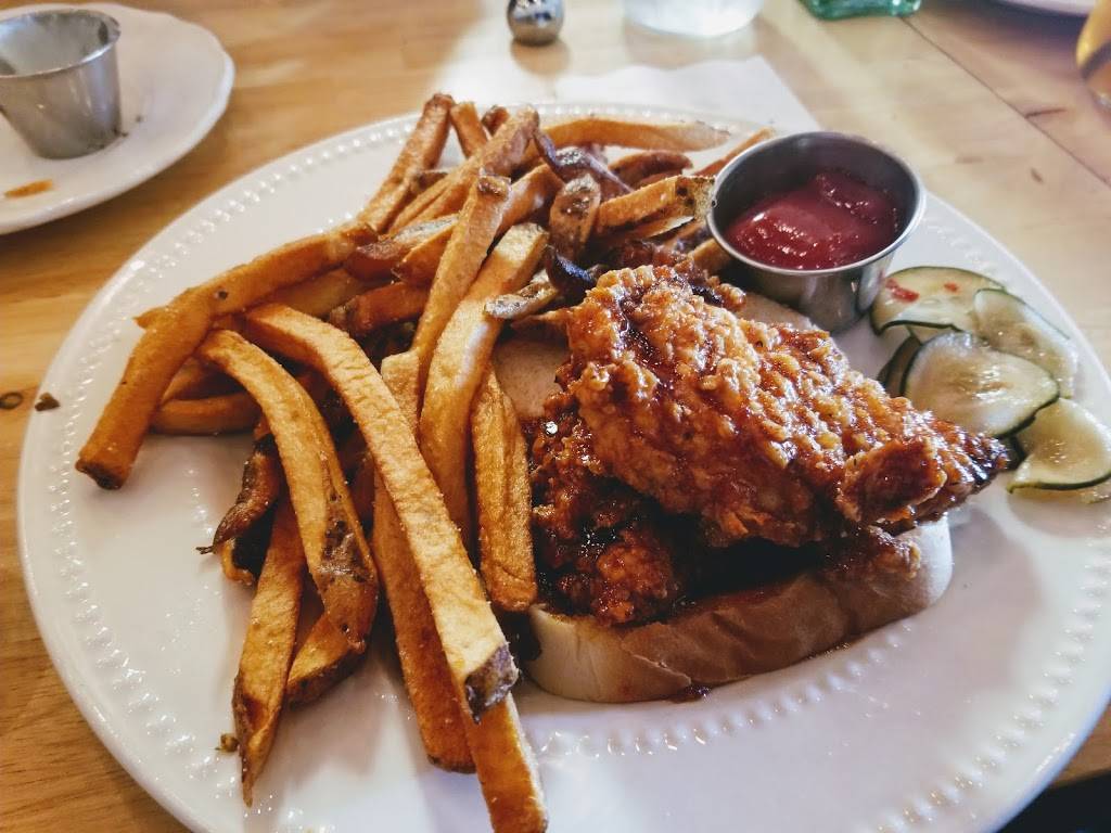 Farmacy | restaurant | 9430 S Northshore Dr #104, Knoxville, TN 37922, USA | 8652474678 OR +1 865-247-4678