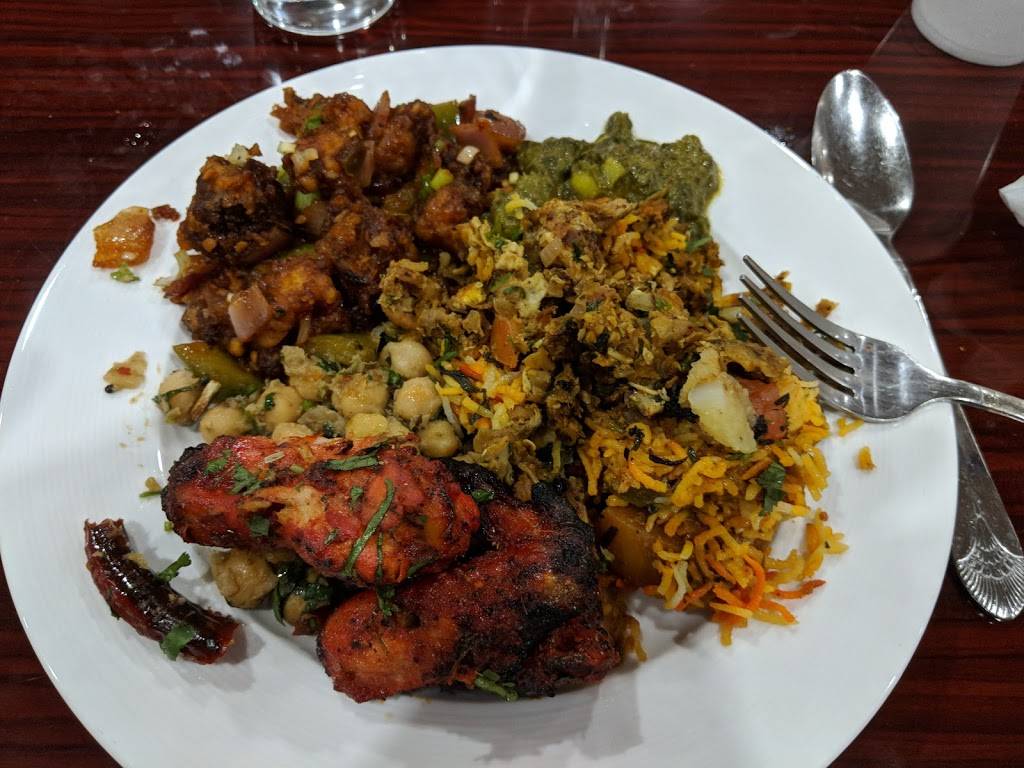 Apna Kitchen | restaurant | 4225 Lafayette Rd, Indianapolis, IN 46254, USA | 3172992127 OR +1 317-299-2127