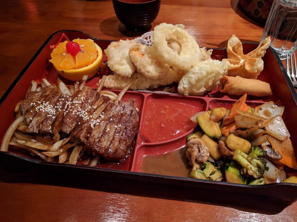 HAKATA Steak&Sushi | restaurant | 11658 W 135th St, Overland Park, KS 66221, USA | 9132177708 OR +1 913-217-7708