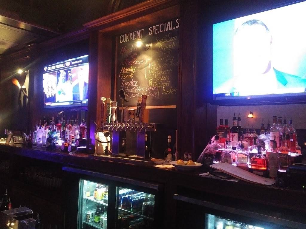 Compass Bar | restaurant | 433 W Diversey Pkwy, Chicago, IL 60614, USA | 7732483230 OR +1 773-248-3230