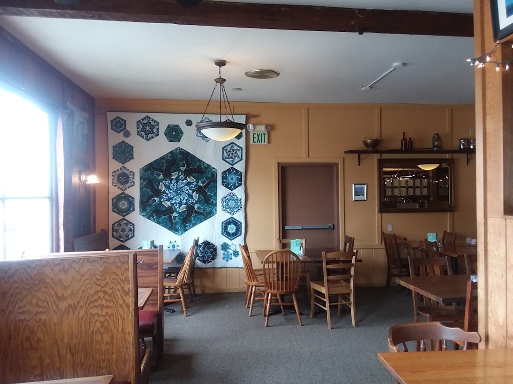 Klondike Tavern | restaurant | 71 Cowlitz St, St Helens, OR 97051, USA | 5037828002 OR +1 503-782-8002