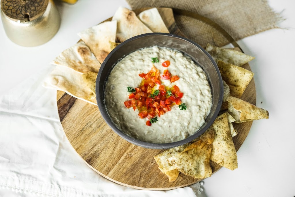 Meddys | restaurant | 4105 W 83rd St, Prairie Village, KS 66208, USA | 9138009970 OR +1 913-800-9970