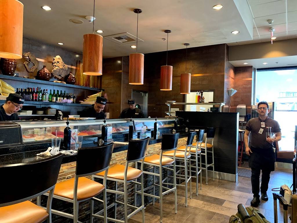 Sushi Maki (MIA) | restaurant | 2100 NW 42nd Ave, Miami, FL 33166, USA | 3058694060 OR +1 305-869-4060