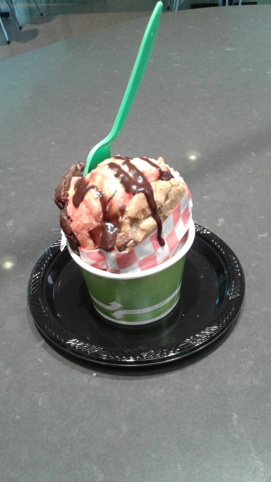 Trimana | restaurant | 700 State Dr, Los Angeles, CA 90037, USA | 2137481226 OR +1 213-748-1226