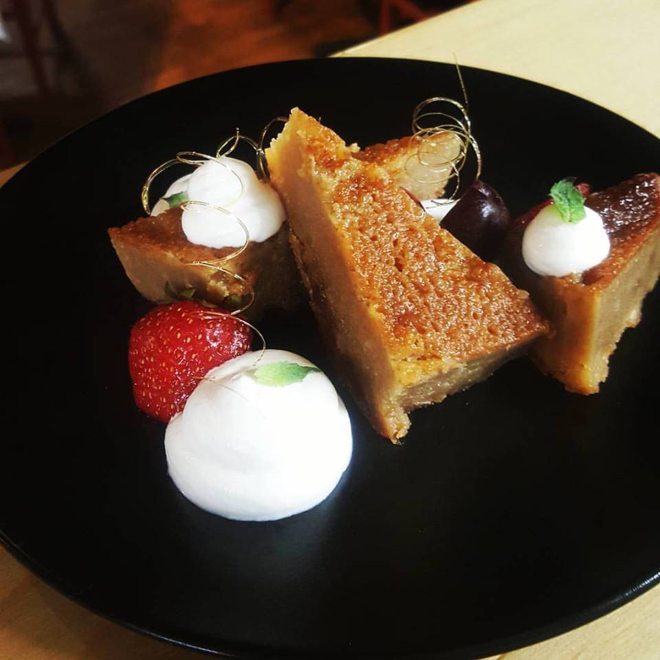 Hunter Street Tavern | restaurant | 211 Hunter St W, Peterborough, ON K9H 2L1, Canada | 7057752033 OR +1 705-775-2033