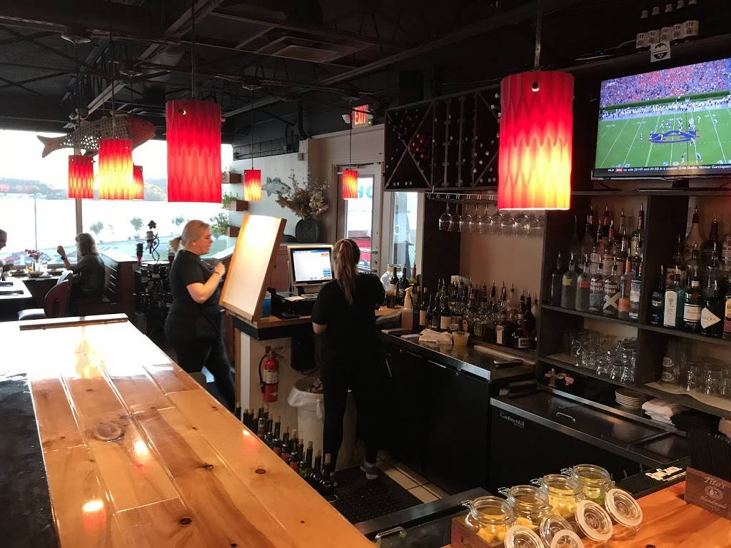 Lakeshore Grille | restaurant | 5600 Lake Resort Terrace #300, Chattanooga, TN 37415, USA | 4237102057 OR +1 423-710-2057