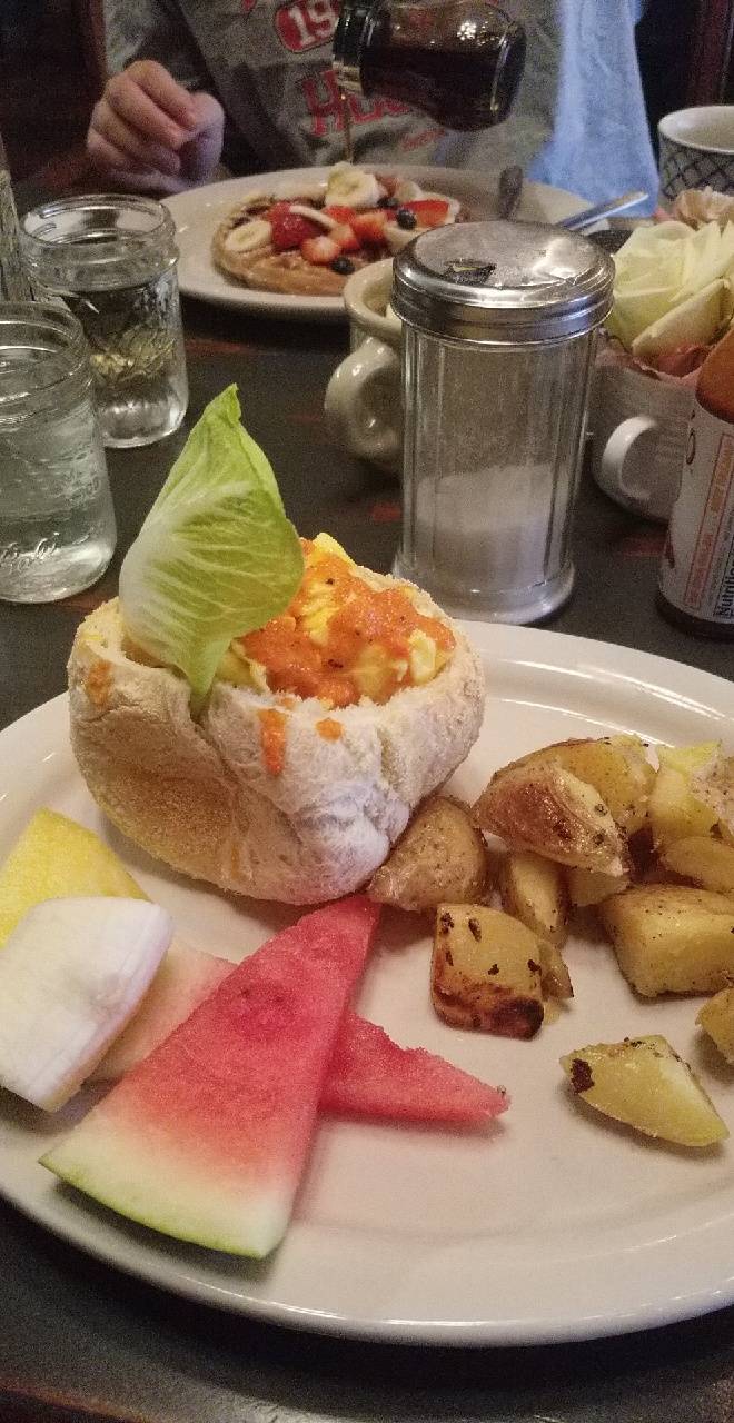 Fennel & Iris | cafe | 1652 W Belmont Ave, Chicago, IL 60657, USA | 7736878442 OR +1 773-687-8442