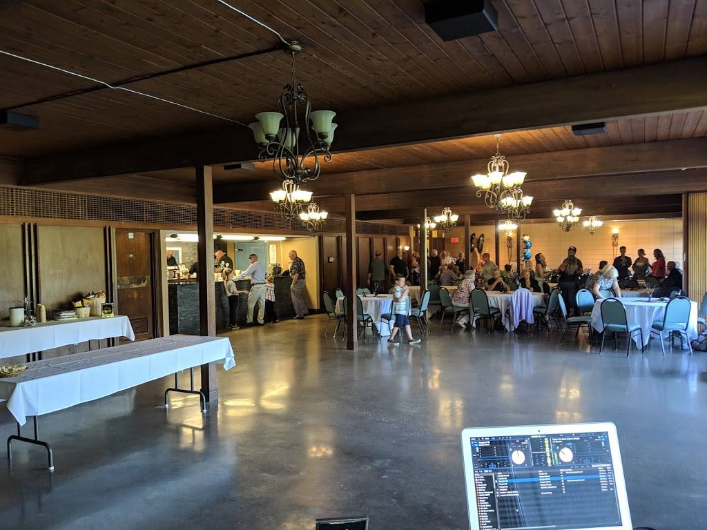 Conestoga Place | restaurant | 110 Manitou Dr, Kitchener, ON N2C 1L3, Canada | 5195781030 OR +1 519-578-1030