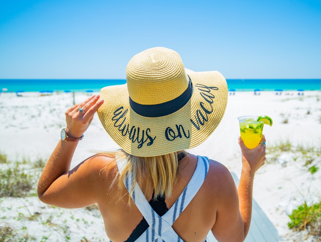 Gilligans Tiki Bar | restaurant | 2 Via De Luna Dr, Pensacola Beach, FL 32561, USA | 8509326800 OR +1 850-932-6800