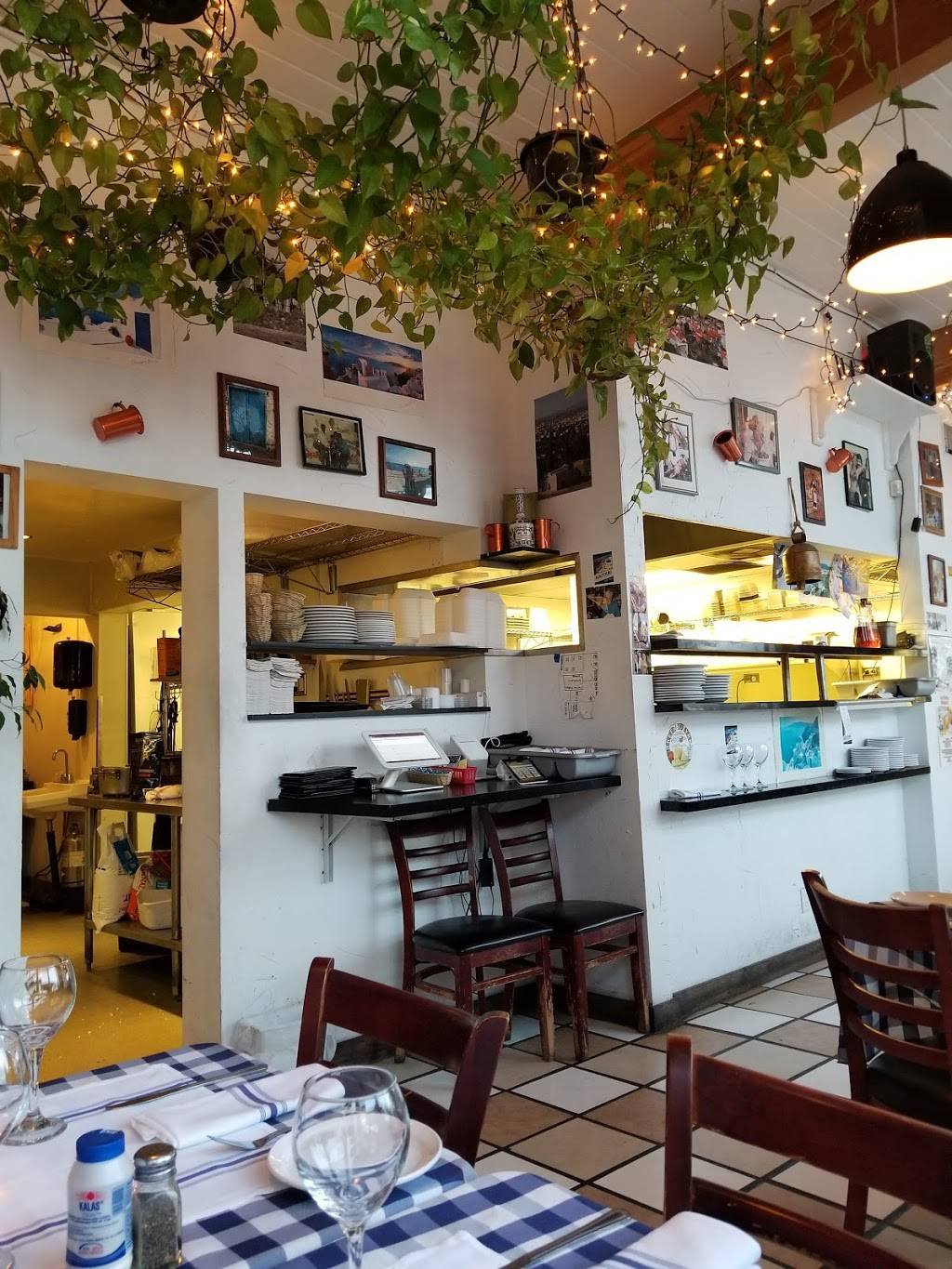 Koutouki Greek Estiatorio | night club | 73675 CA-111, Palm Desert, CA 92260, USA | 7608348221 OR +1 760-834-8221