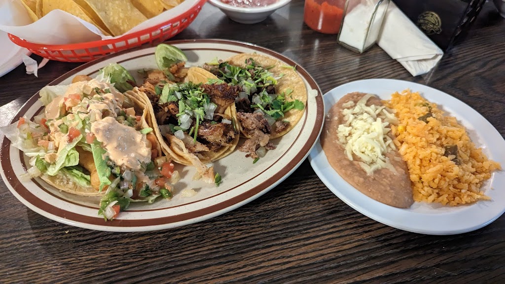 Casa Balbina Mexican Cuisine & Pancake House | restaurant | 620 E North St, Crown Point, IN 46307, USA | 2196638360 OR +1 219-663-8360