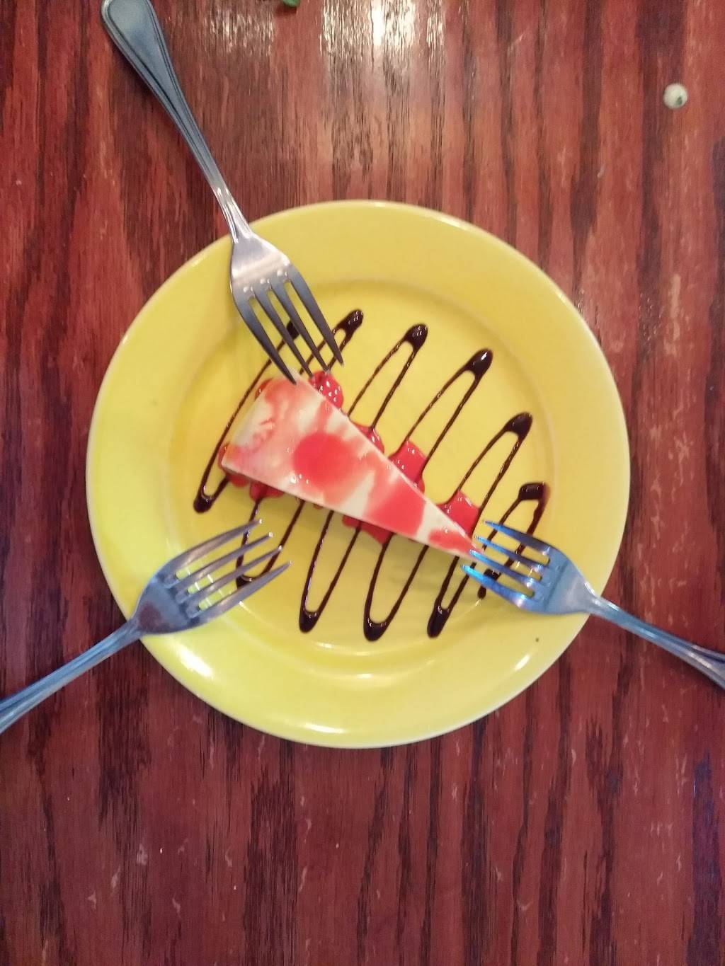 Cicciones Restaurant | restaurant | Lowes Foods Dr, Lewisville, NC 27023, USA | 3369454619 OR +1 336-945-4619