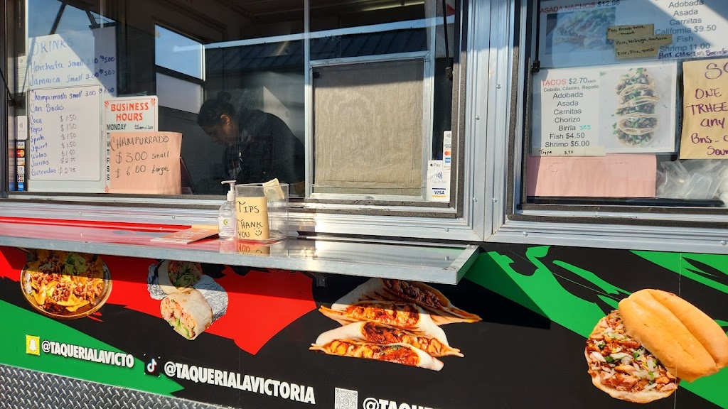 Taqueria la Victoria (N Blackstone Ave) | restaurant | 6375 N Blackstone Ave, Fresno, CA 93710, USA | 5593941577 OR +1 559-394-1577