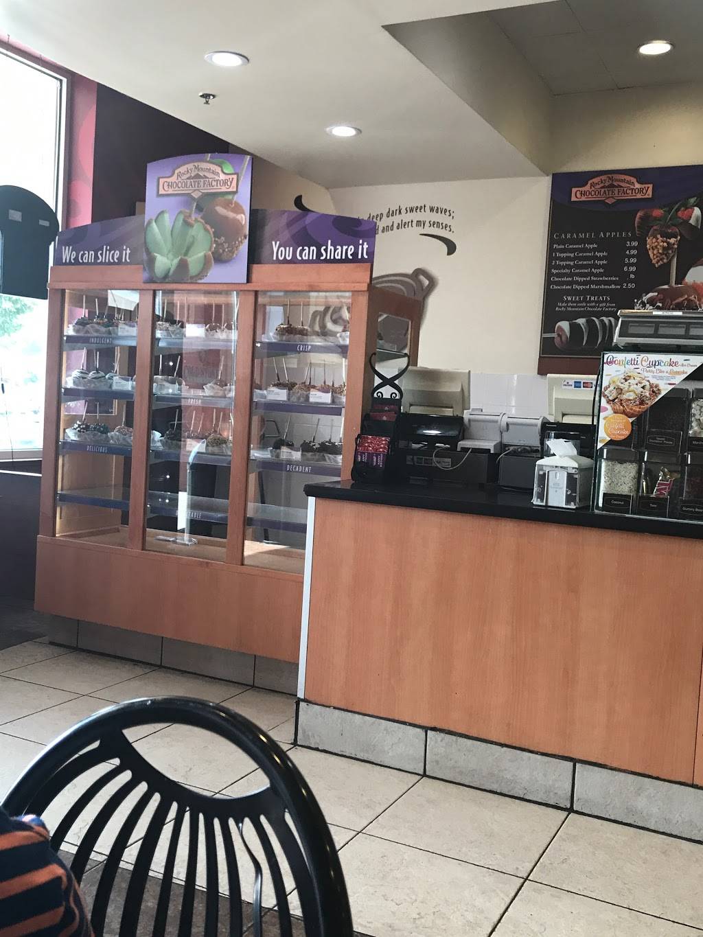 Cold Stone Creamery | bakery | 80 U.S. 6 Route 118 Somers Common Shopping Center, Baldwin Place, NY 10505, USA | 9146210201 OR +1 914-621-0201