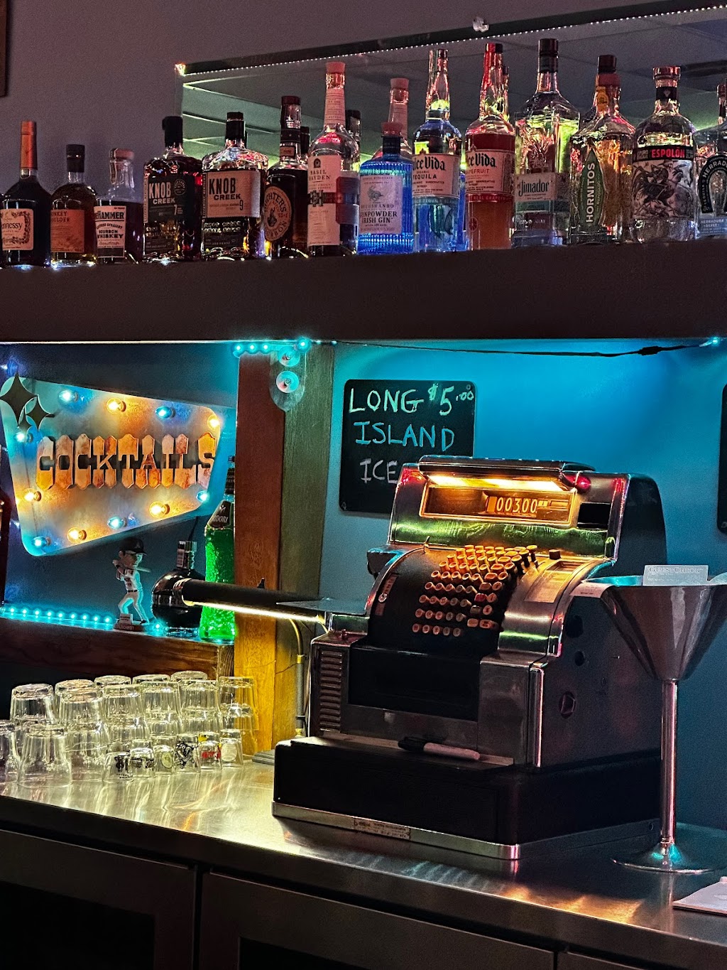 Sauce Box Lounge | night club | 1677 E Florence Blvd #20, Casa Grande, AZ 85122, USA | 5203404800 OR +1 520-340-4800