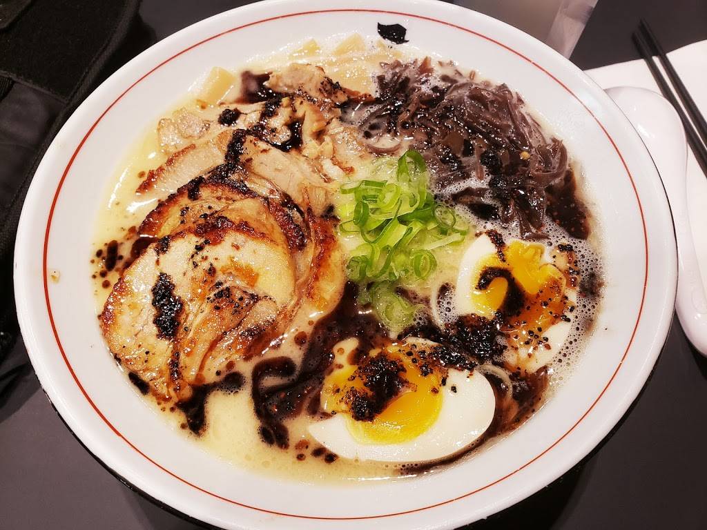Sansotei Ramen Square One | restaurant | 100 City Centre Dr Unit 2 - 817, Mississauga, ON L5B 2C9, Canada | 9052328890 OR +1 905-232-8890