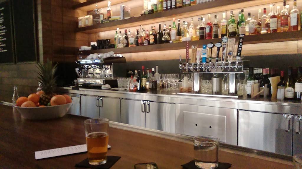 Esker Grove | restaurant | 723 Vineland Pl, Minneapolis, MN 55403, USA | 6123757542 OR +1 612-375-7542