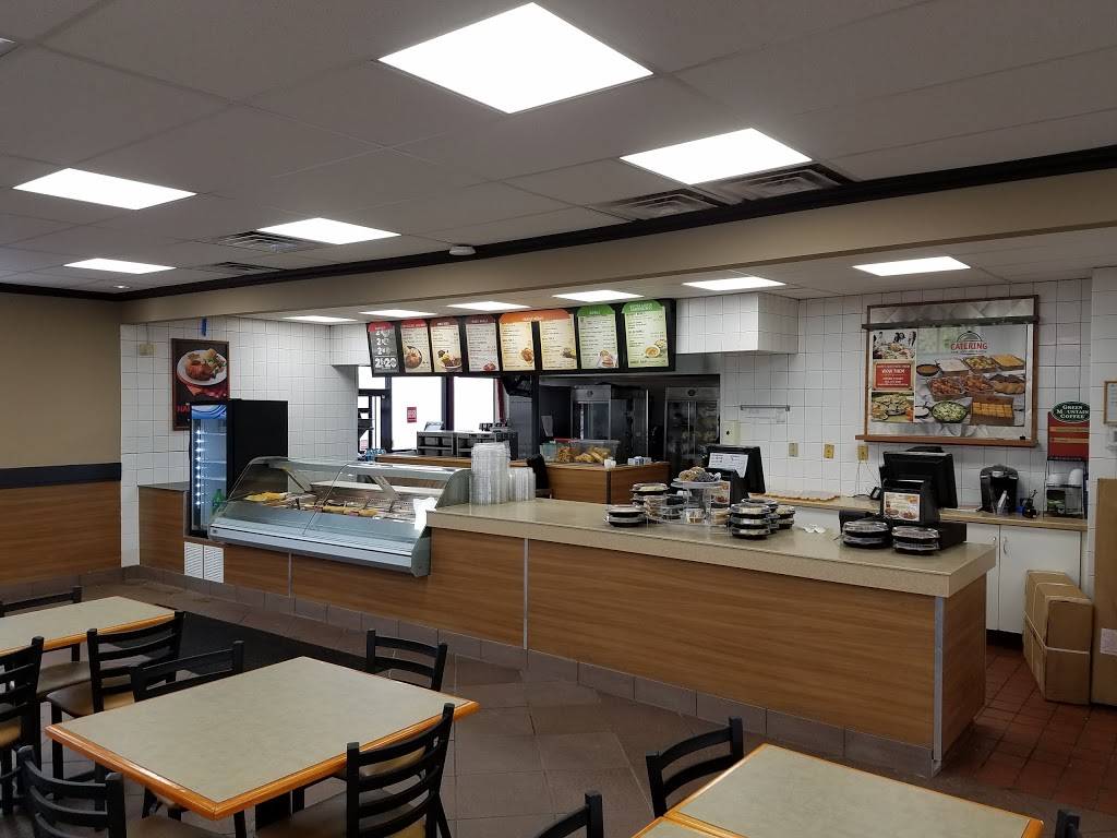 Boston Market | restaurant | 451 Franklin Mills Cir, Philadelphia, PA 19154, USA | 2158242329 OR +1 215-824-2329