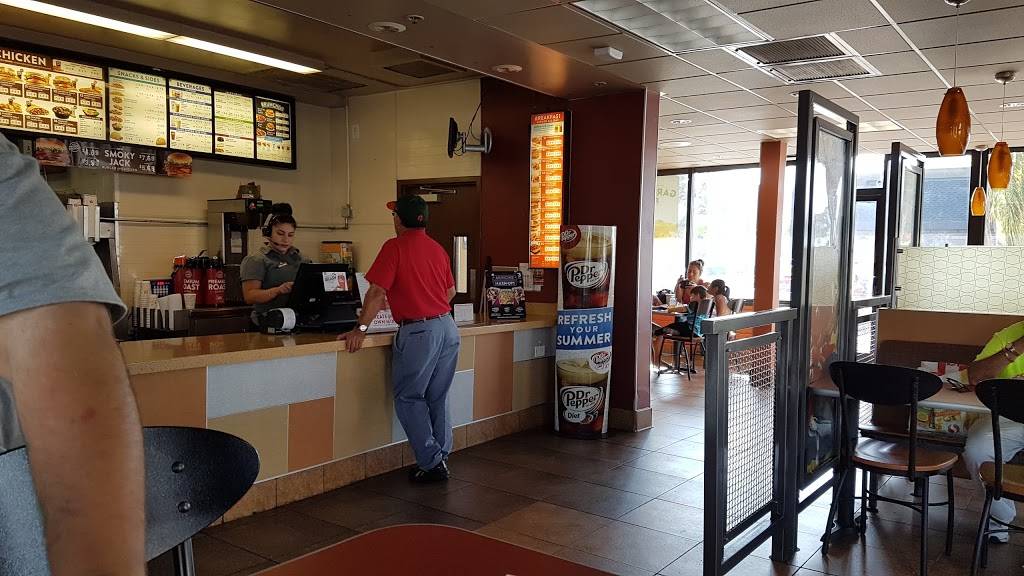 Jack in the Box | restaurant | 6250 York Blvd, Highland Park, CA 90042, USA | 3232549300 OR +1 323-254-9300