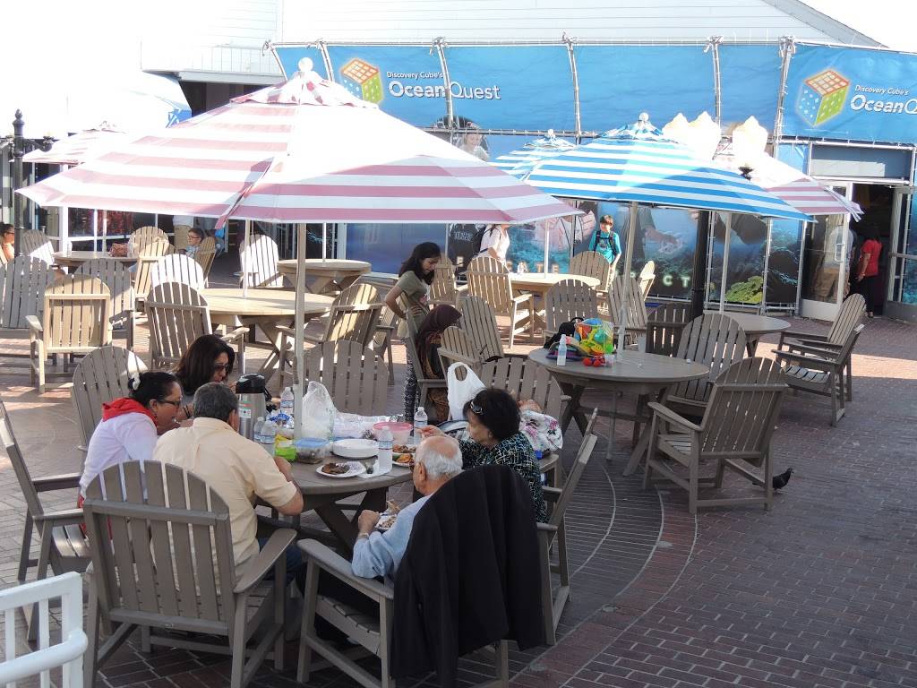 Balboa Barbie Q | restaurant | 600 E Bay Ave, Newport Beach, CA 92661, USA | 9496734000 OR +1 949-673-4000