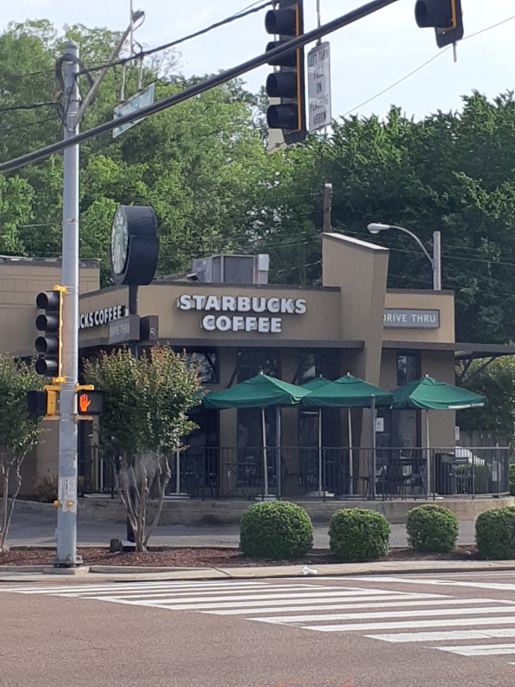 Starbucks | cafe | 1850 Union Ave, Memphis, TN 38104, USA | 9017294288 OR +1 901-729-4288