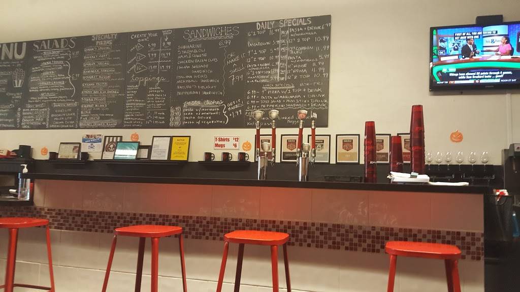 Greeks Pizzeria | restaurant | 105 W Main St, Lebanon, IN 46052, USA | 7658595005 OR +1 765-859-5005