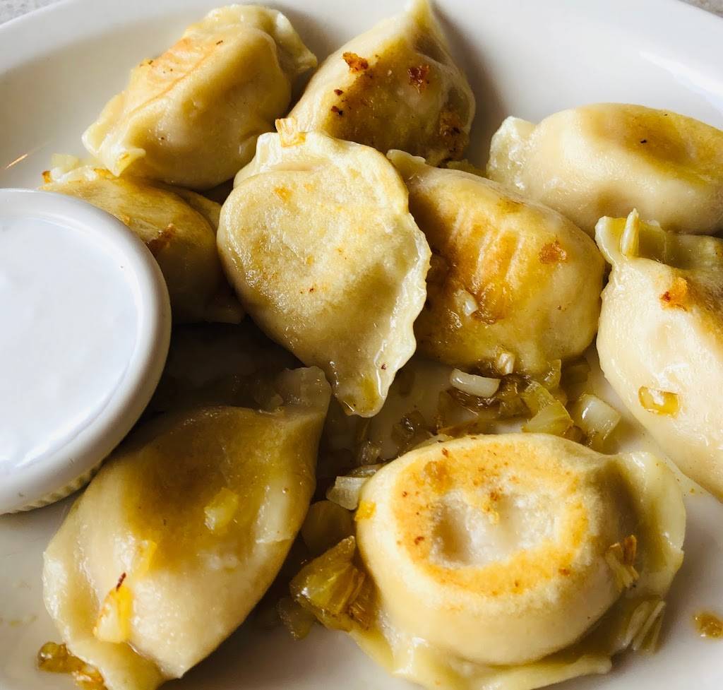 Half Way Diner | restaurant | 4347 Parkman Rd, Southington, OH 44470, USA | 3308982745 OR +1 330-898-2745