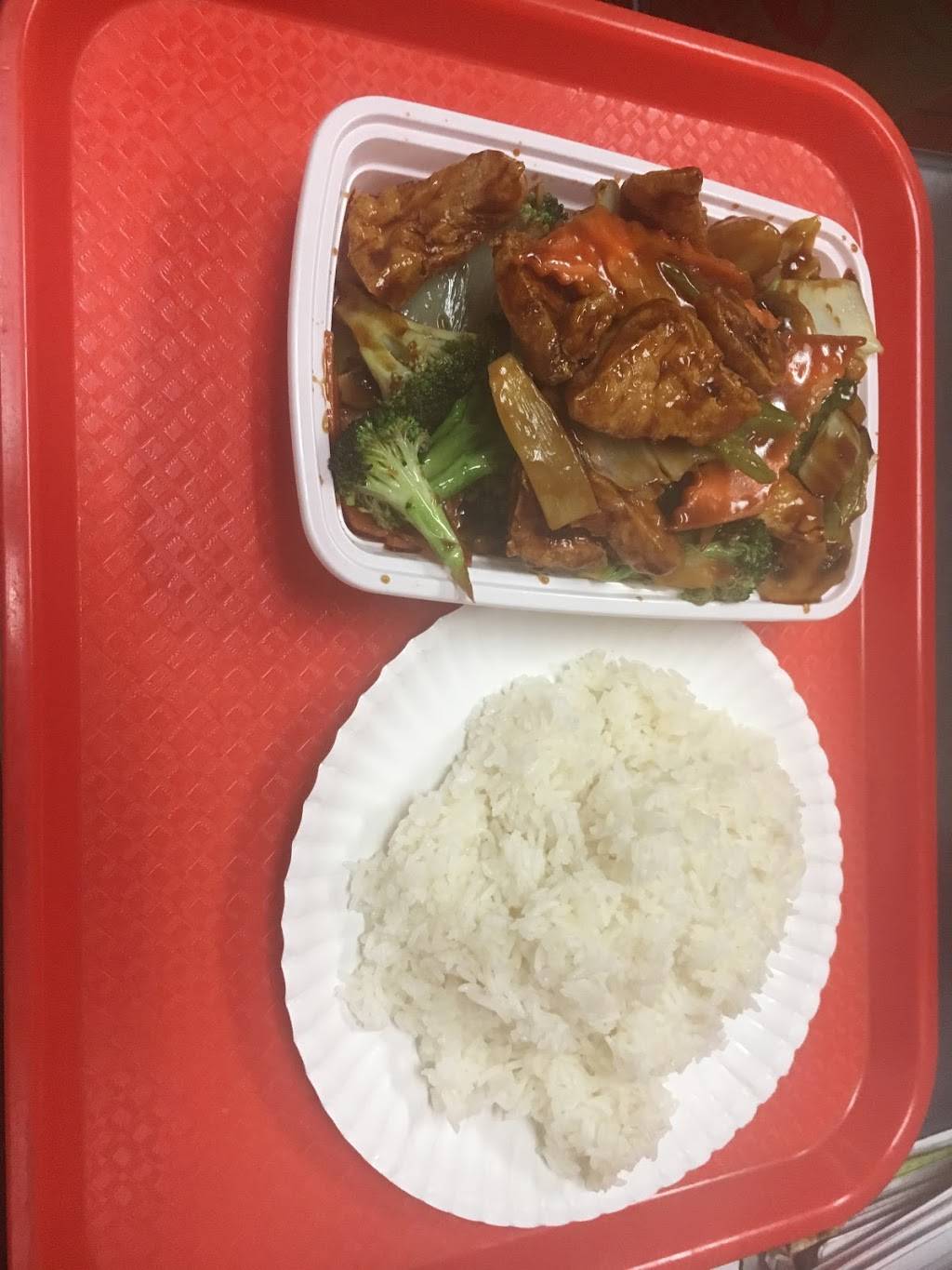 China House | restaurant | 102 Shoprite Blvd, Ellenville, NY 12428, USA | 8456474041 OR +1 845-647-4041