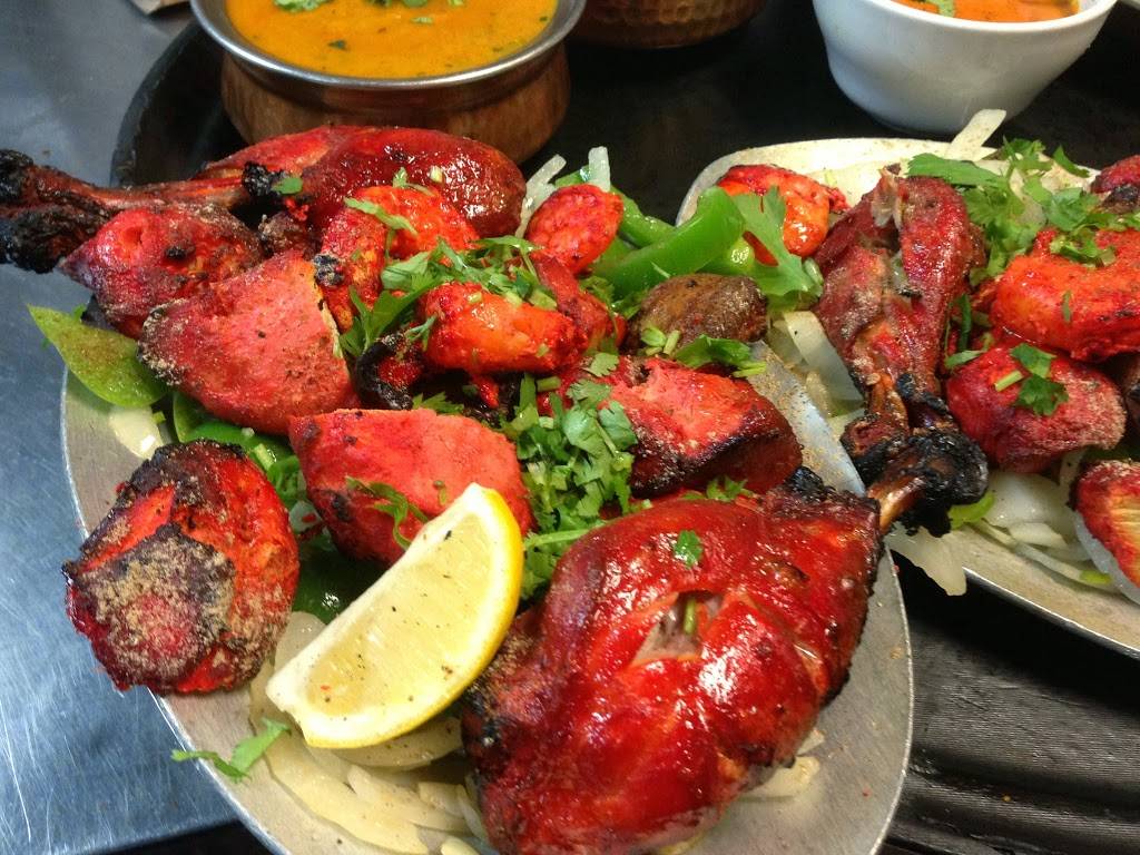 Taste of India | restaurant | 316 E 4th St, Bloomington, IN 47408, USA | 8123331399 OR +1 812-333-1399