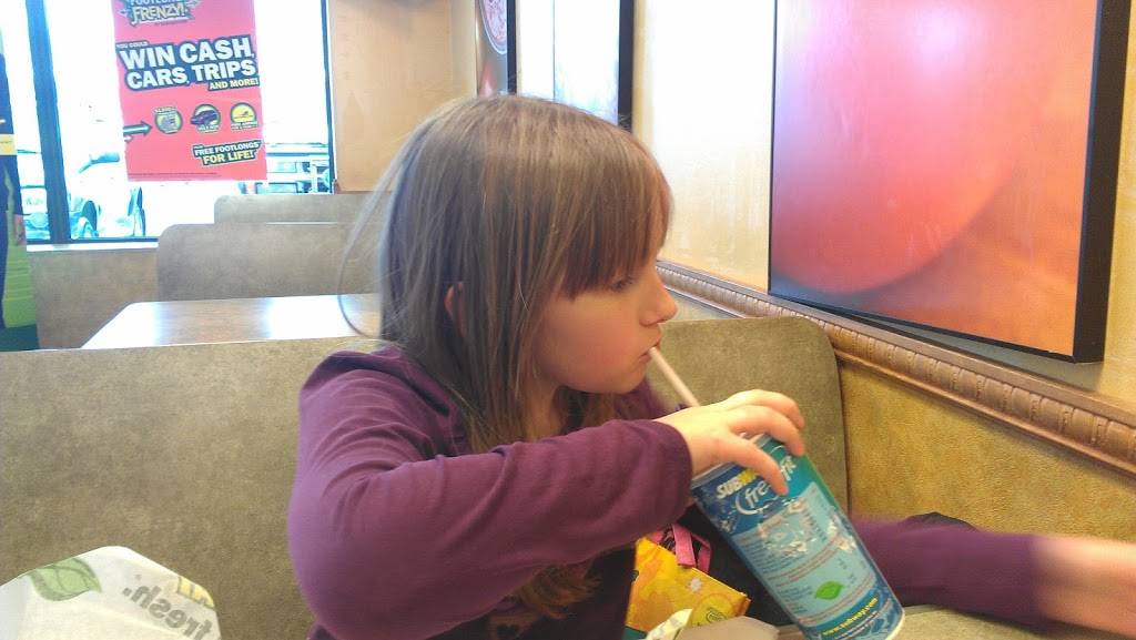 Subway Restaurants | restaurant | 1055 W Market St, Baltimore, OH 43105, USA | 7408628990 OR +1 740-862-8990