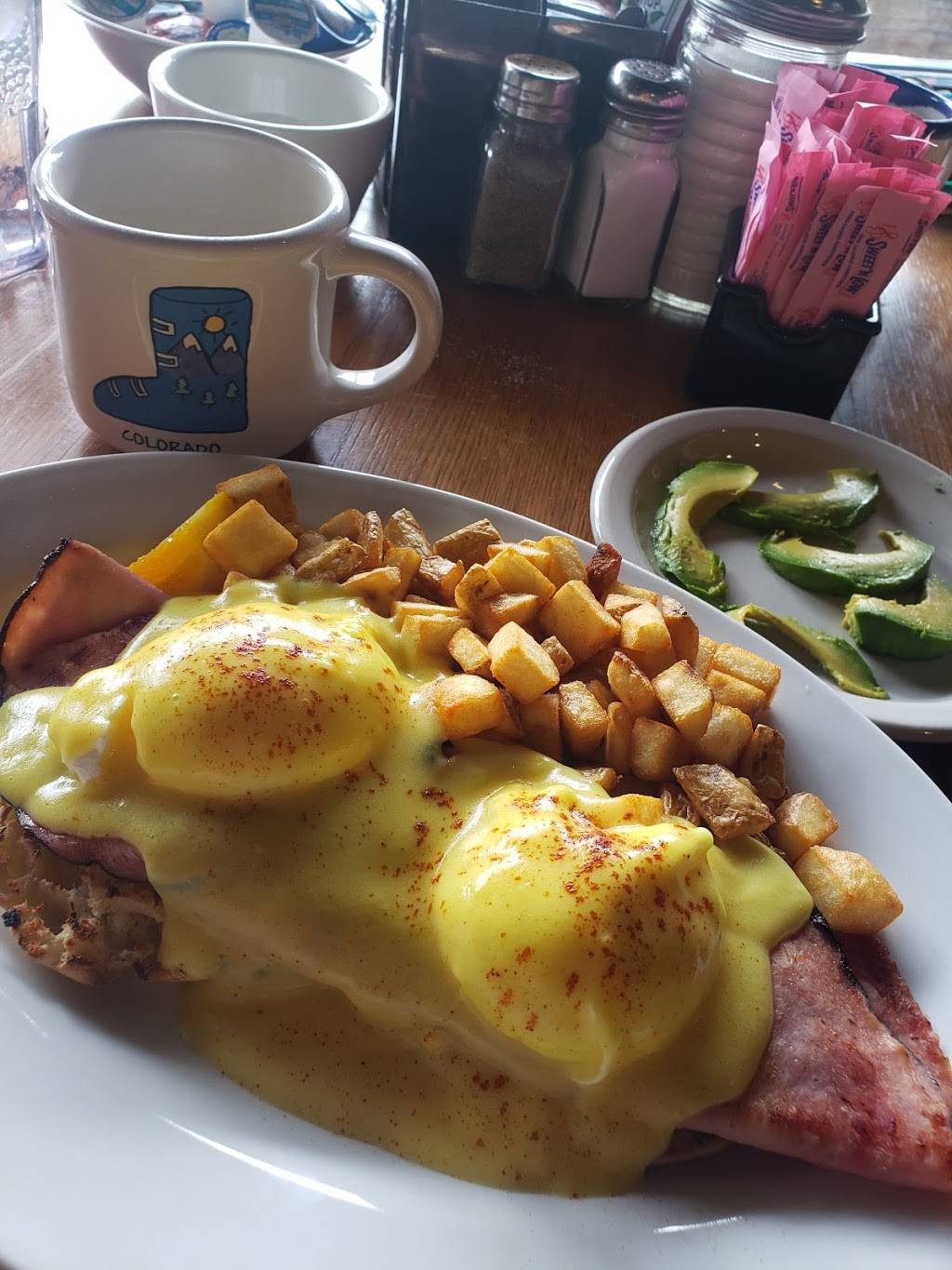 Haywood Cafe | restaurant | 23110 US-6, Dillon, CO 80435, USA | 9702629300 OR +1 970-262-9300