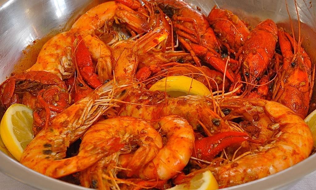 Louisiana Chicken and Fish Market | restaurant | 13257 Hawthorne Blvd, Hawthorne, CA 90250, USA | 3109788282 OR +1 310-978-8282