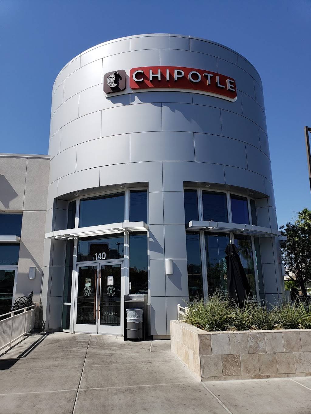 Chipotle Mexican Grill | restaurant | 365 Hughes Center Dr #140, Las Vegas, NV 89169, USA | 7023690502 OR +1 702-369-0502