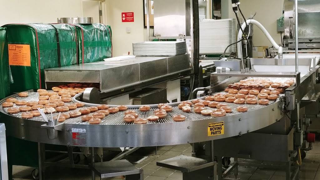 Krispy Kreme | cafe | 114 N Dupont Hwy, New Castle, DE 19720, USA | 3023270596 OR +1 302-327-0596