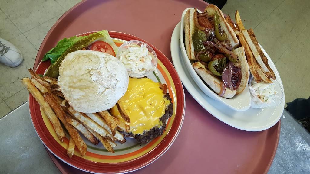 Round Up North | restaurant | 5831 S, Maple St, Brule, WI 54820, USA | 7153724875 OR +1 715-372-4875