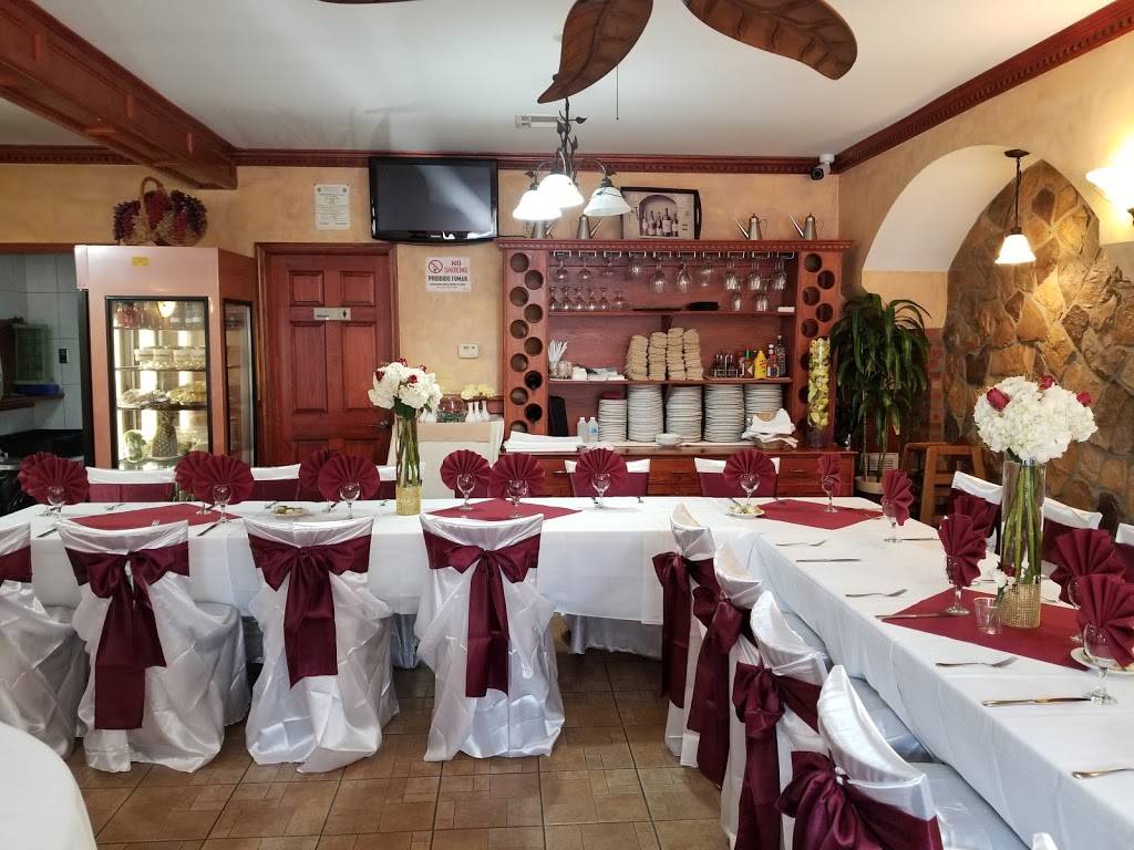 New World Bar & Restaurant | restaurant | 463 Marshall St, Elizabeth, NJ 07206, USA | 9083550333 OR +1 908-355-0333