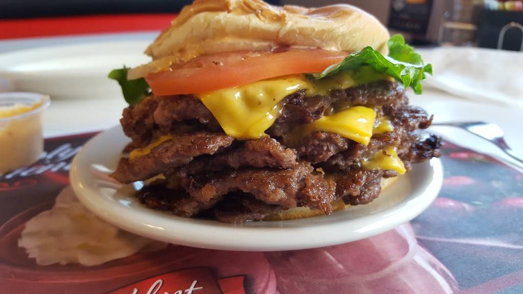 Steak n Shake | restaurant | 500 Greengate Center Cir, Greensburg, PA 15601, USA | 7248363181 OR +1 724-836-3181