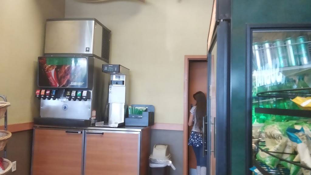 Subway Restaurants | restaurant | 1308 W Hillsdale Blvd, San Mateo, CA 94403, USA | 6503411900 OR +1 650-341-1900