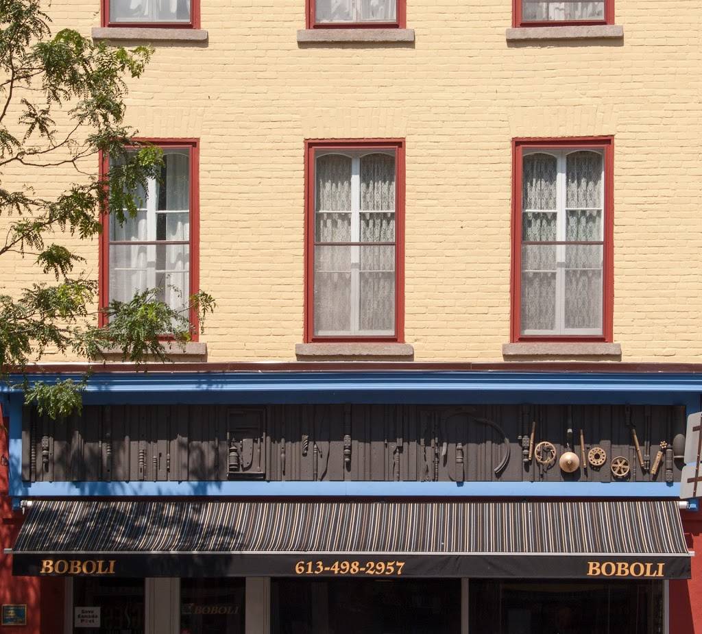 Boboli | cafe | 32 King St W, Brockville, ON K6V 3P6, Canada | 6134982957 OR +1 613-498-2957