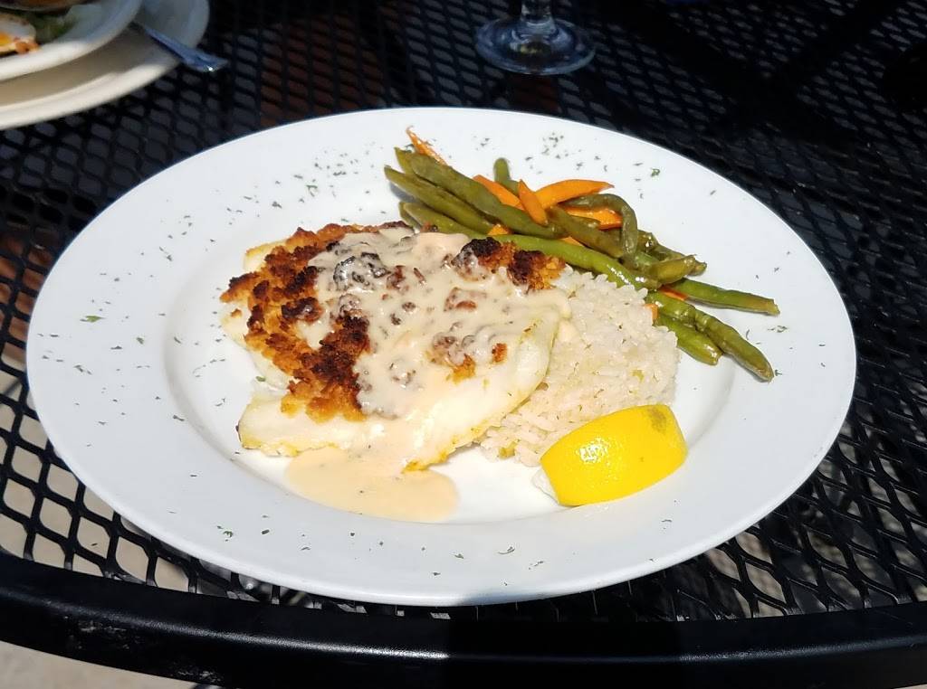 Knapps Landing | restaurant | 520 Sniffens Ln, Stratford, CT 06615, USA | 2033785999 OR +1 203-378-5999