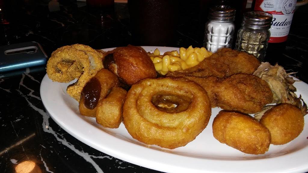 Pit Stop BBQ & Grill | restaurant | 932 E Main St, Brownsburg, IN 46112, USA | 3178588370 OR +1 317-858-8370