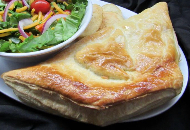 Canes Cafe & Corner Store | cafe | 1688 US-19 ALT, Palm Harbor, FL 34683, USA | 7273517328 OR +1 727-351-7328