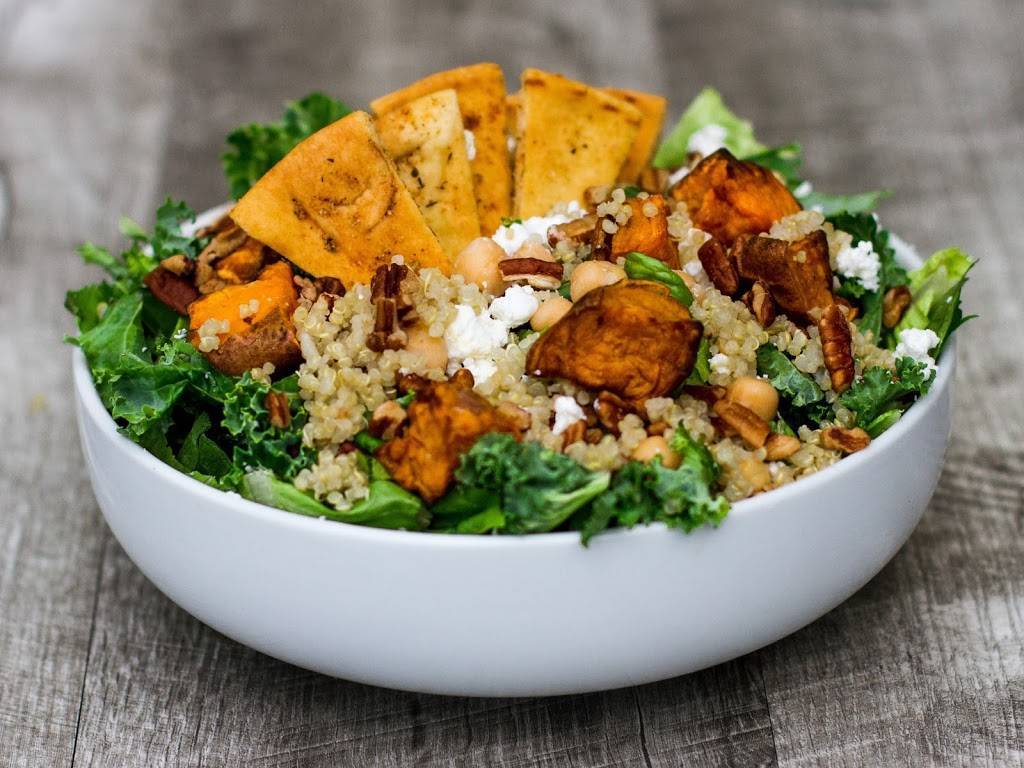 Giardino Gourmet Salads | restaurant | 8008 NW 154th St, Miami Lakes, FL 33016, USA | 3055123272 OR +1 305-512-3272