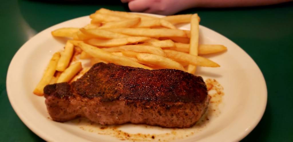 Austins Cattle Co | restaurant | 2101 W Hill Ave, Valdosta, GA 31601, USA | 2292599333 OR +1 229-259-9333