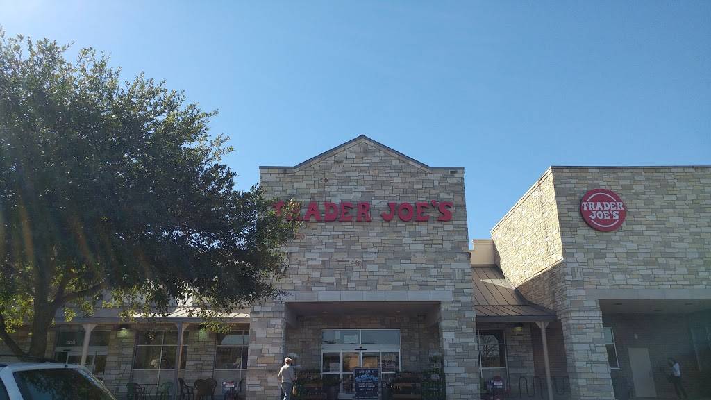 Shops at Mira Vista | shopping mall | 2765-2805 Bee Caves Rd, Rollingwood, TX 78746, USA | 7135993500 OR +1 713-599-3500