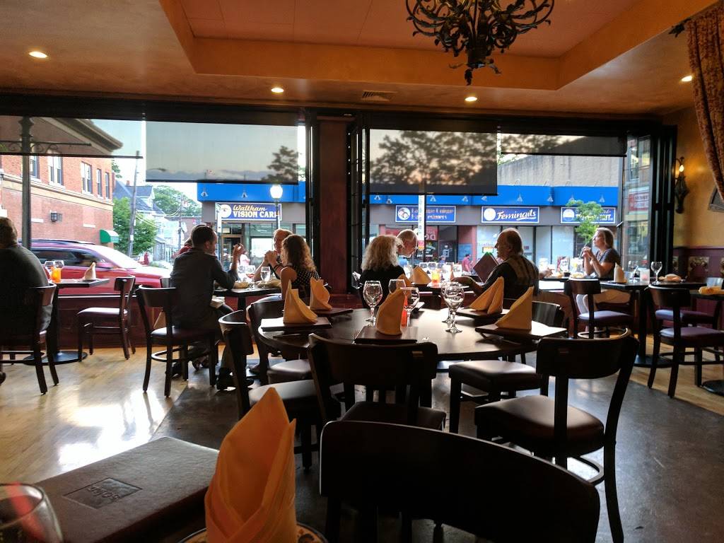 Solea Restaurant and Tapas Bar | restaurant | 388 Moody St, Waltham, MA 02453, USA | 7818941805 OR +1 781-894-1805