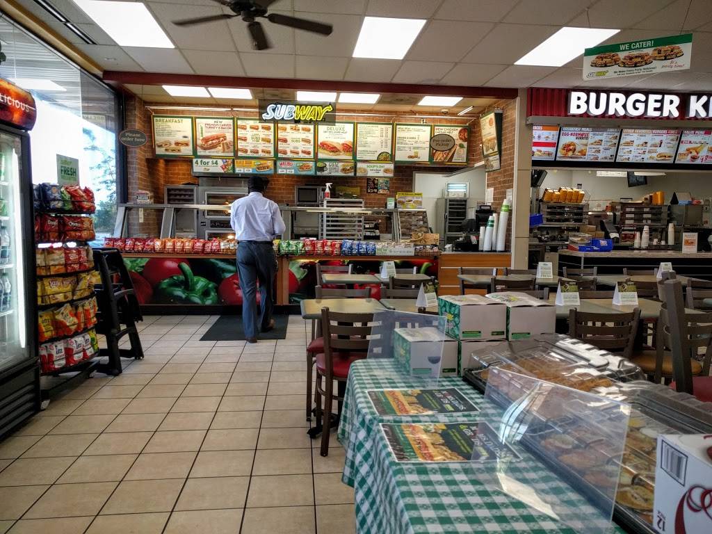 Subway Restaurants | restaurant | 500 Progress Dr, Linthicum Heights, MD 21090, USA | 4106369690 OR +1 410-636-9690