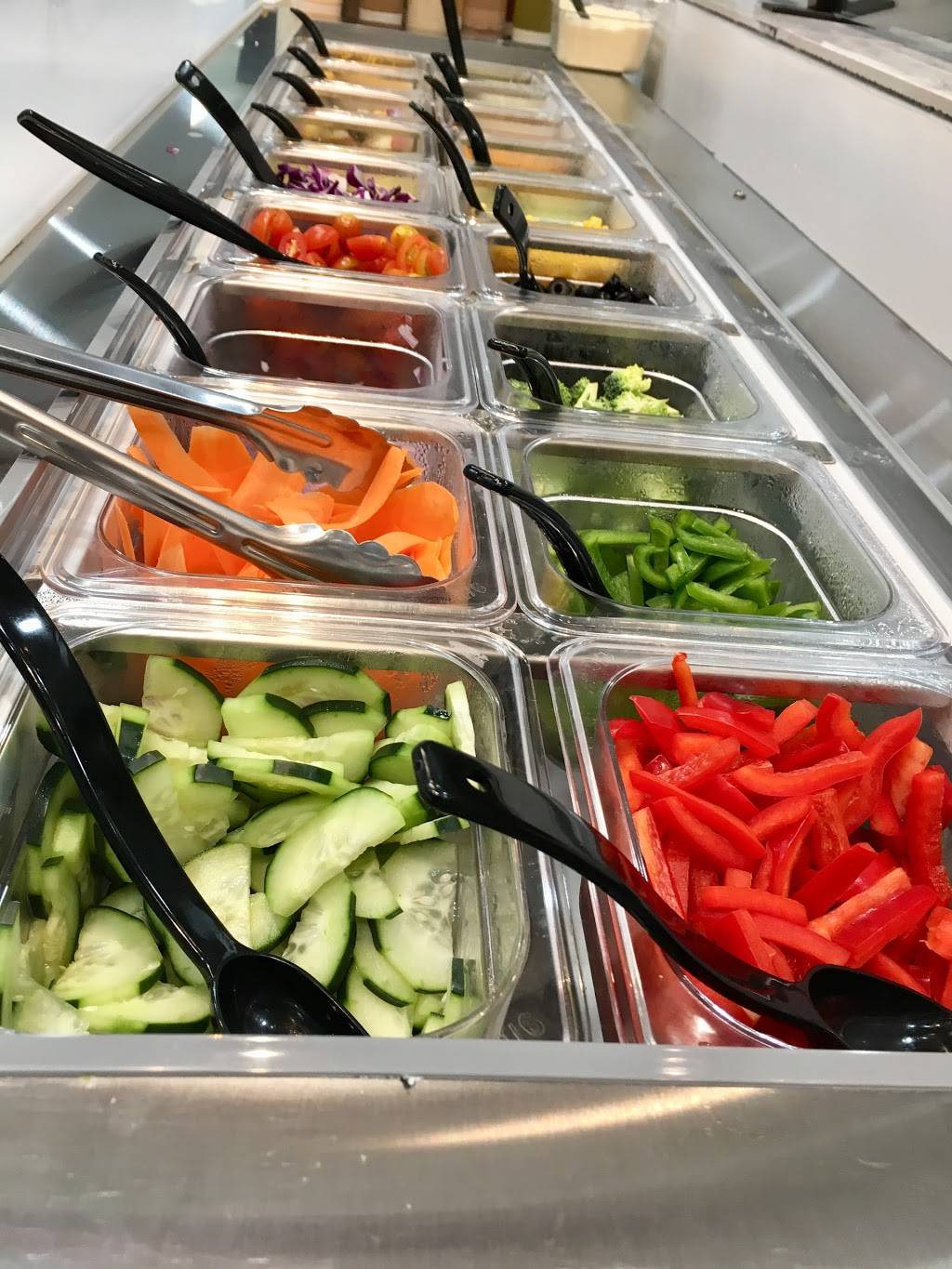 Mad Fresh | restaurant | 218 Prospect St, Morgantown, WV 26505, USA | 3043812758 OR +1 304-381-2758