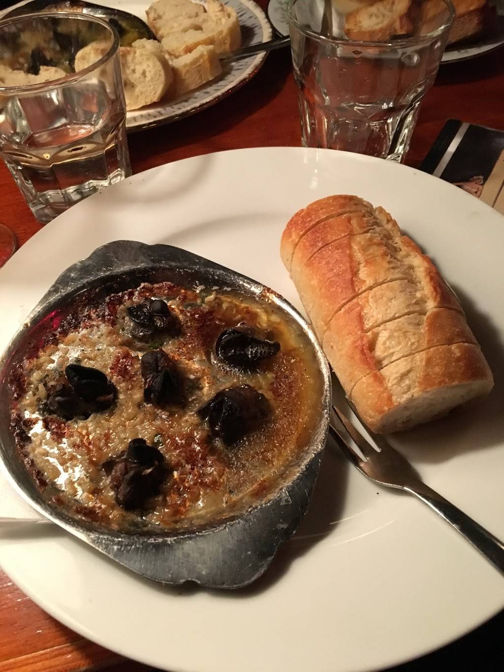 Gainsbourg | night club | 8550 Greenwood Ave N, Seattle, WA 98103, USA | 2067834004 OR +1 206-783-4004