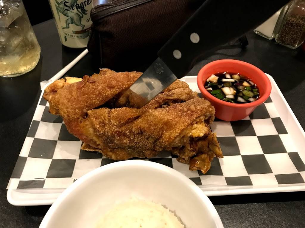 The Corner Q | restaurant | 8170 Silverbrook Rd Ste. A, Lorton, VA 22079, USA | 7036900777 OR +1 703-690-0777